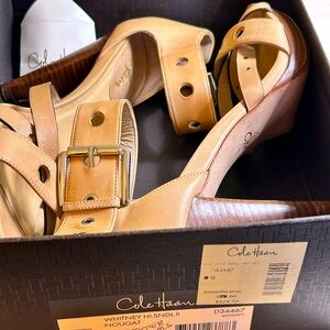 Cole Haan genuine leather tan heeled sandal size 9